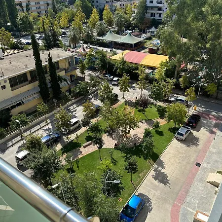 Cozy Sun-lit * Vlorë